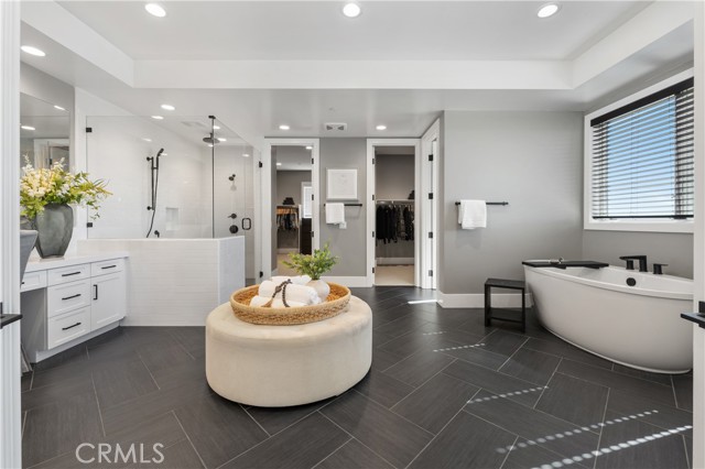 Detail Gallery Image 19 of 60 For 28710 Hidden Trail, Silverado,  CA 92676 - 5 Beds | 5/2 Baths