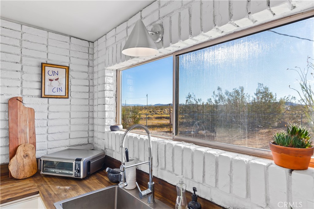 MLS #IV25262213 image #5