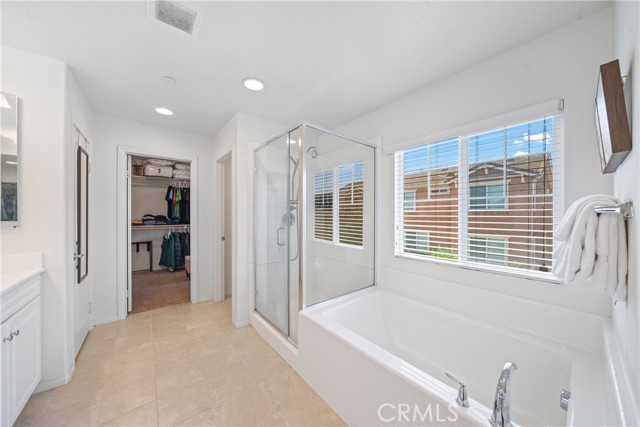12957 Luna Street, Eastvale CA: https://media.crmls.org/medias/b9dbec2e-f3cb-4771-a22a-b4dcef8cf2de.jpg