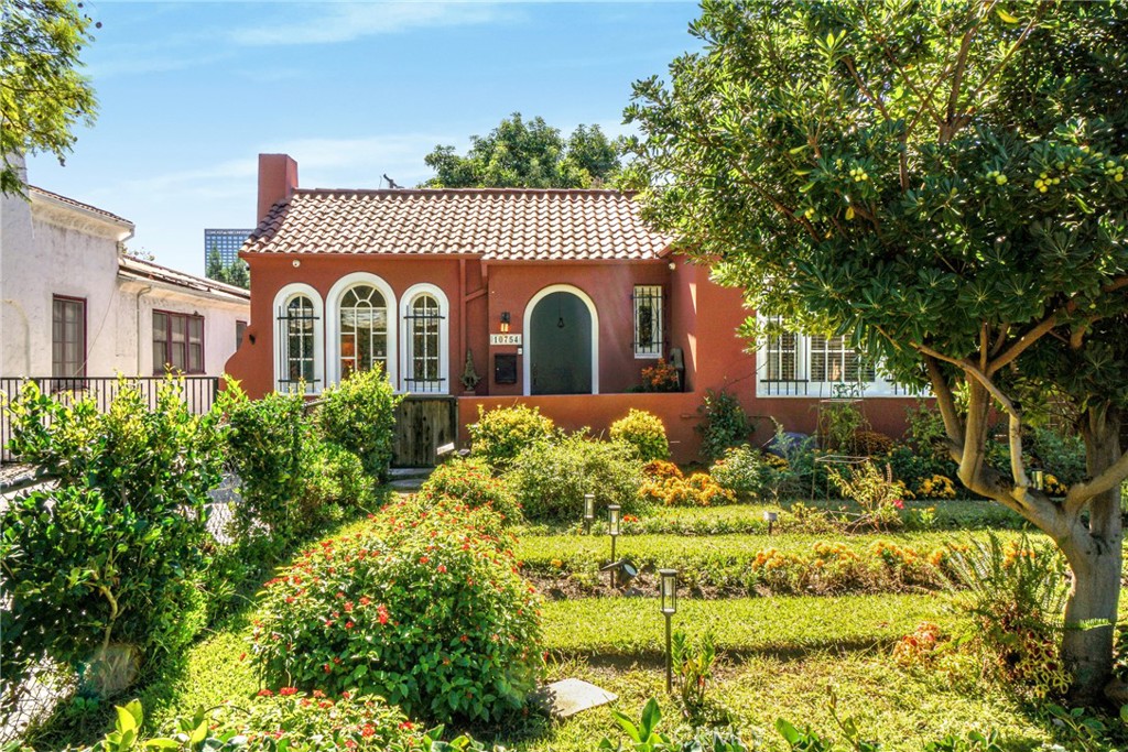 MLS #SR25239659 image #5