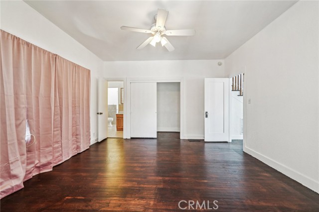 3098 N Arrowhead Avenue, San Bernardino CA: https://media.crmls.org/medias/b9dde6d6-396f-4fbb-afef-4c690d155491.jpg