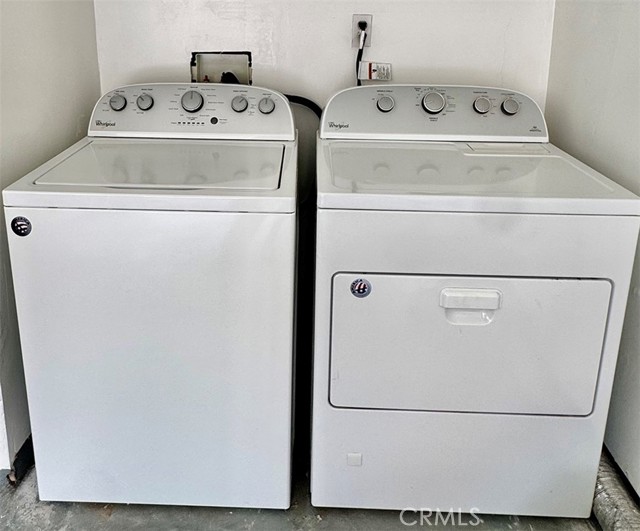 Detail Gallery Image 22 of 31 For 17241 Roscoe #16,  Northridge,  CA 91325 - 3 Beds | 3 Baths