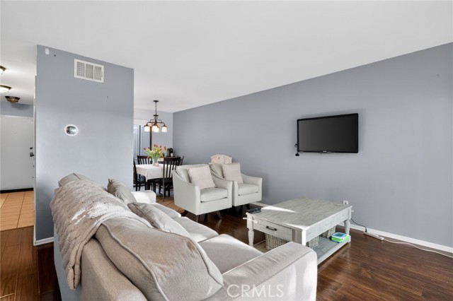 Detail Gallery Image 13 of 16 For 28867 Conejo View, Agoura Hills,  CA 91301 - 2 Beds | 2 Baths