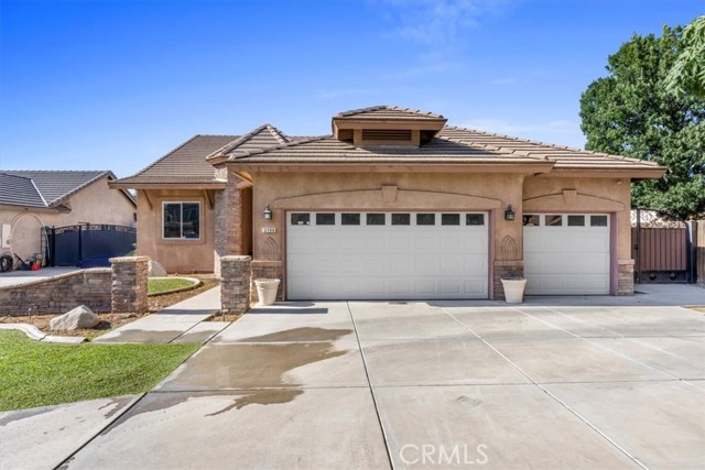 Detail Gallery Image 1 of 1 For 2700 Shaded Canyon Pl, Bakersfield,  CA 93313 - 4 Beds | 3 Baths