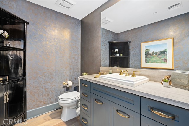 Detail Gallery Image 23 of 29 For 23500 Park Sorrento #D42,  Calabasas,  CA 91302 - 2 Beds | 2/1 Baths