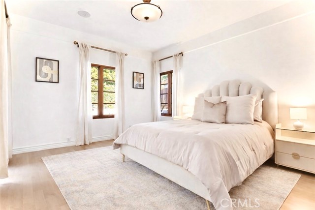 Detail Gallery Image 25 of 65 For 1805 Outpost Dr, Los Angeles,  CA 90068 - 5 Beds | 4/1 Baths