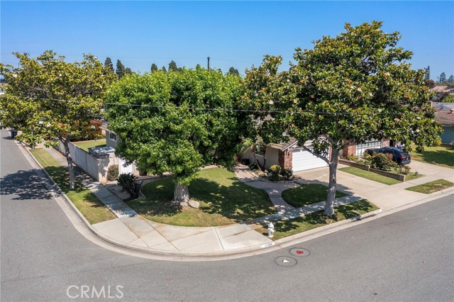 Image 39 of 53 For 17290 Ash Street