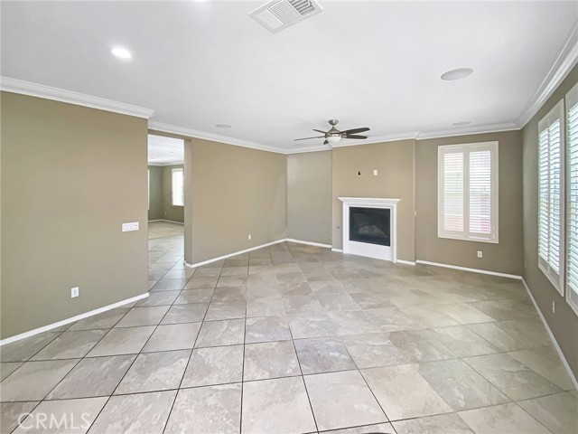 3318 Ridge Park Court, Long Beach CA: https://media.crmls.org/medias/b9e1ade2-0f93-4fce-948a-cff2d9bfb244.jpg