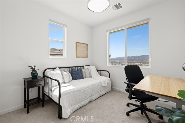 Detail Gallery Image 23 of 34 For 28528 Wildflower Terrace, Castaic,  CA 91384 - 3 Beds | 3 Baths