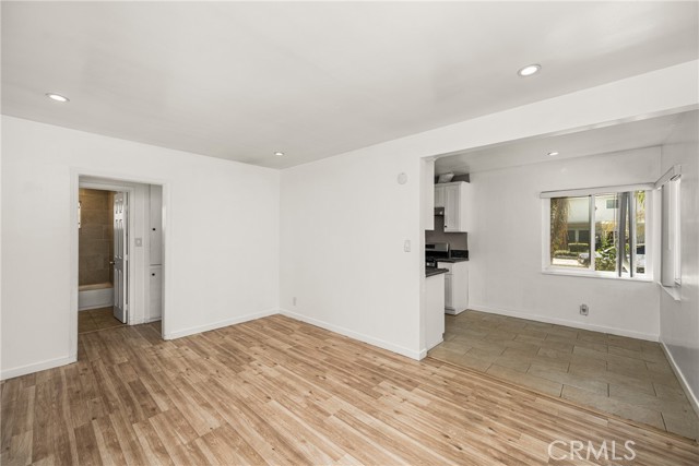 Detail Gallery Image 9 of 62 For 825 S Shelton St, Santa Ana,  CA 92703 - 3 Beds | 3 Baths