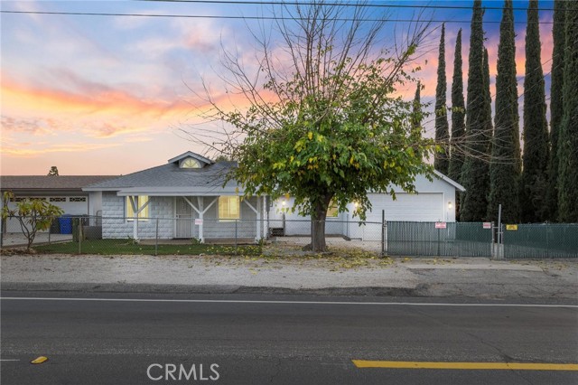 Detail Gallery Image 5 of 52 For 34789 Wildwood Canyon, Yucaipa,  CA 92399 - 2 Beds | 1 Baths