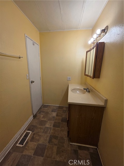 Detail Gallery Image 22 of 25 For 350 San Jacinto #92,  Perris,  CA 92571 - 4 Beds | 2 Baths