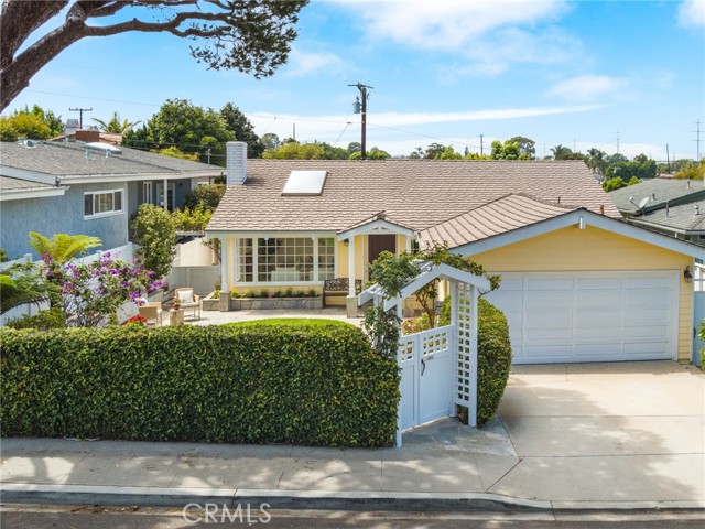 3509 Poinsettia Avenue, Manhattan Beach, California 90266, 4 Bedrooms Bedrooms, ,2 BathroomsBathrooms,Residential,Sold,Poinsettia,SB21155019