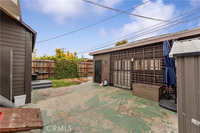 Detail Gallery Image 20 of 22 For 1811 S Ridgeley Dr, Los Angeles,  CA 90019 - 2 Beds | 1 Baths