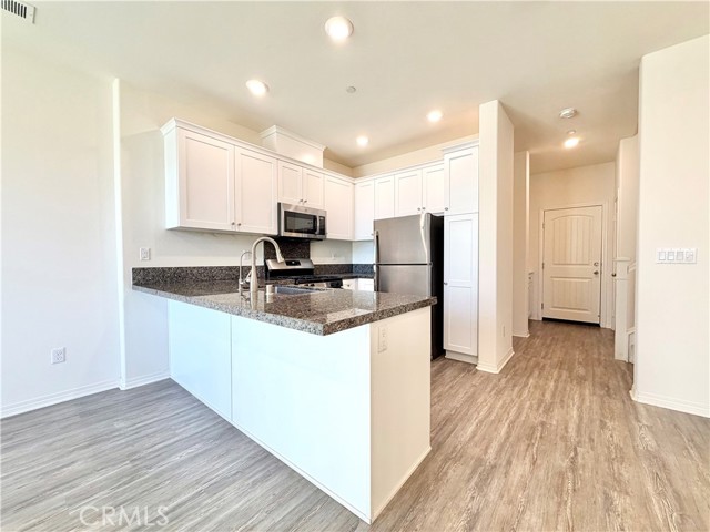 Detail Gallery Image 7 of 34 For 24120 Dolcetto Ave #805,  Murrieta,  CA 92562 - 3 Beds | 2/1 Baths