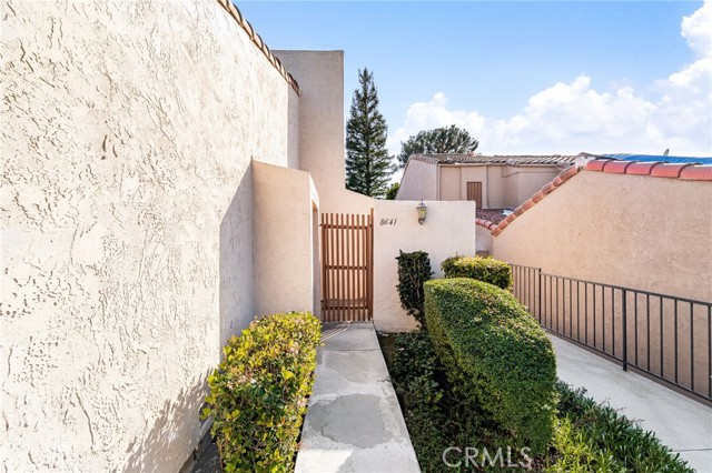 Detail Gallery Image 20 of 32 For 8641 Buena Tierra, Buena Park,  CA 90621 - 2 Beds | 2 Baths