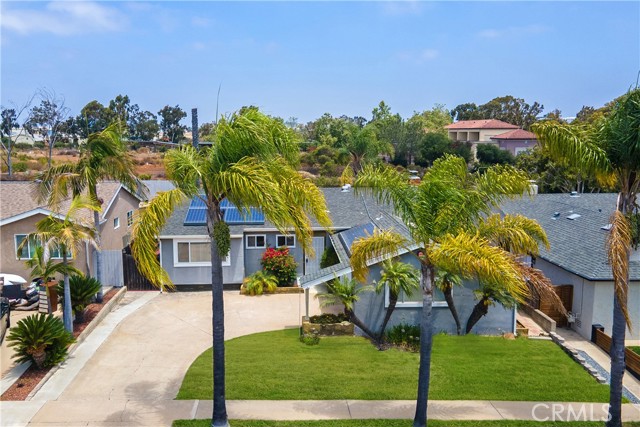 Detail Gallery Image 3 of 41 For 9006 Haveteur Way, San Diego,  CA 92123 - 3 Beds | 2 Baths