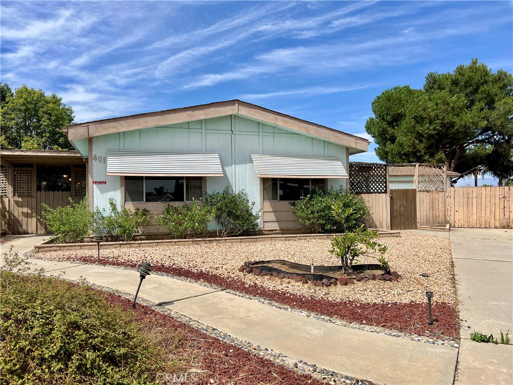 401 CORAL HILLS