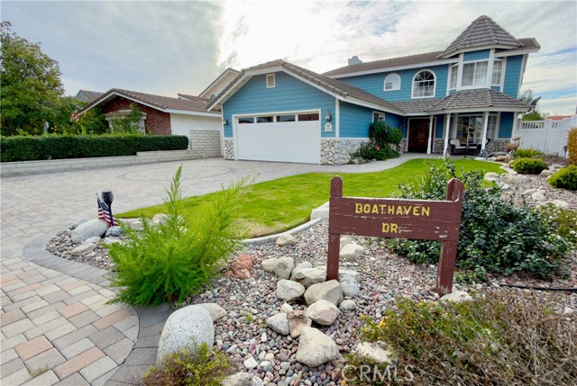 Detail Gallery Image 3 of 5 For 30103 Boat Haven, Canyon Lake,  CA 92587 - 4 Beds | 3 Baths