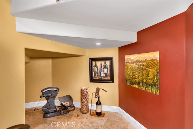 Detail Gallery Image 12 of 75 For 20711 Canyon Rd, Los Banos,  CA 93635 - 4 Beds | 3/1 Baths