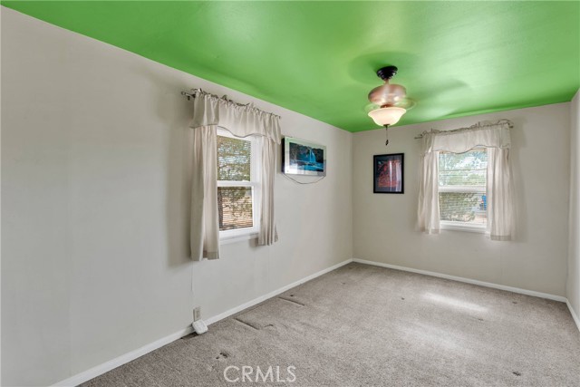 10378 Willow Wells Avenue, Lucerne Valley CA: https://media.crmls.org/medias/b9e61ddf-ddc3-410a-bd12-d6a7fb20121e.jpg