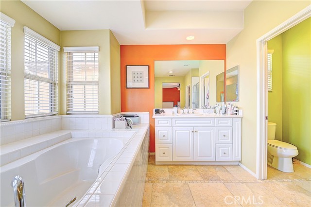 Detail Gallery Image 5 of 6 For 3306 Ridge Park Ct, Long Beach,  CA 90804 - 4 Beds | 3 Baths