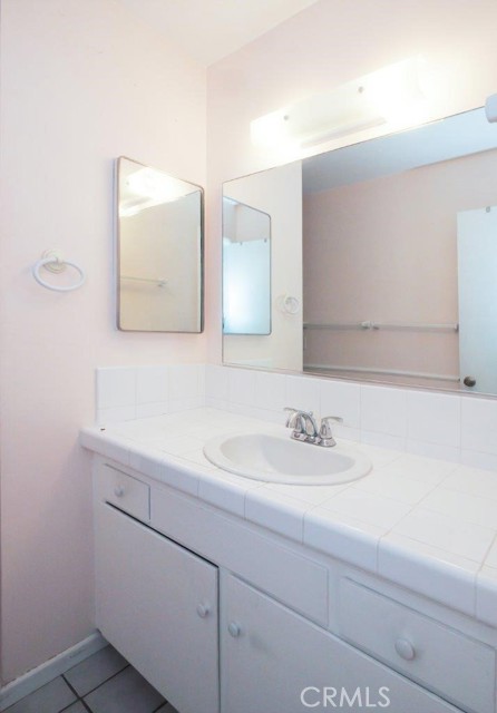 Detail Gallery Image 20 of 25 For 445 E 248th, Carson,  CA 90745 - 4 Beds | 2 Baths