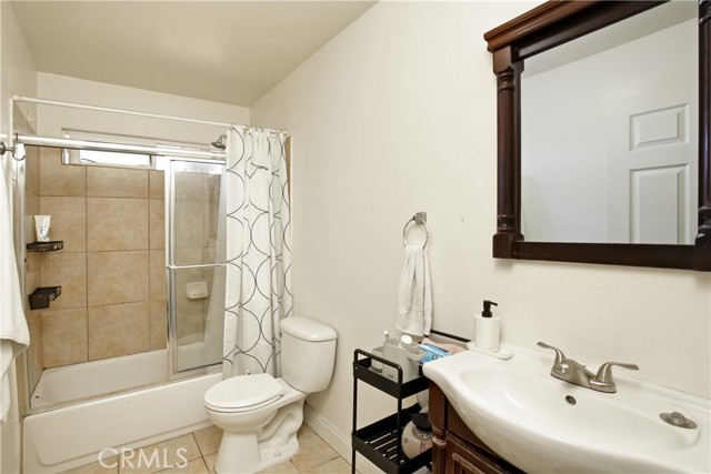 Detail Gallery Image 13 of 53 For 8718 Menlo Ave, Los Angeles,  CA 90044 - – Beds | – Baths