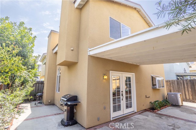 Detail Gallery Image 5 of 34 For 9155 Noble, North Hills,  CA 91343 - 4 Beds | 3 Baths