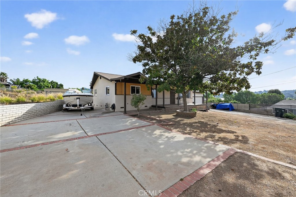 B9Ea8676 E01C 4D0F 9De6 E2Cd13Eaf9C2 612 Momar Lane, Escondido, Ca 92027 &Lt;Span Style='BackgroundColor:transparent;Padding:0Px;'&Gt; &Lt;Small&Gt; &Lt;I&Gt; &Lt;/I&Gt; &Lt;/Small&Gt;&Lt;/Span&Gt;