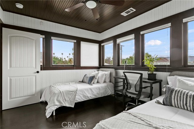 3354 Orange Street, Riverside CA: https://media.crmls.org/medias/b9ea887b-072e-4b25-88b5-dc7960d4d98e.jpg
