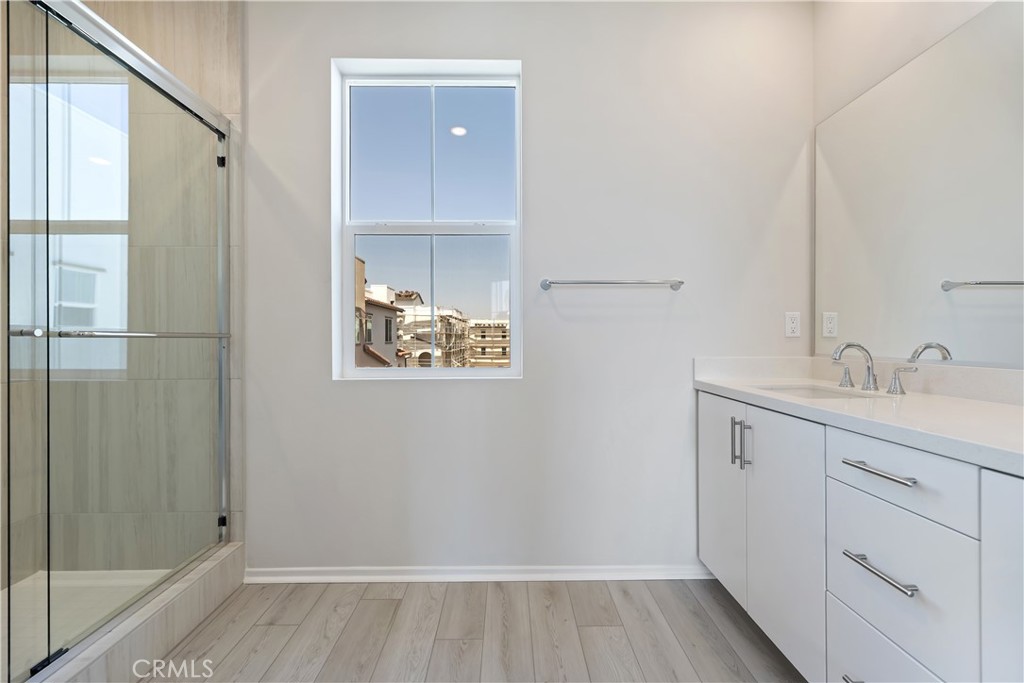 MLS #OC25132963 img 18