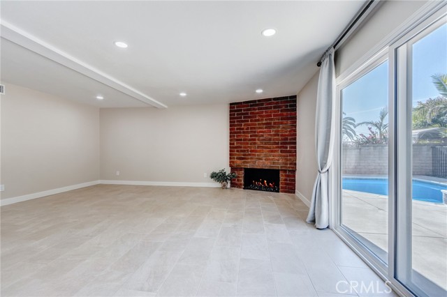 Detail Gallery Image 16 of 60 For 1761 N Coolcrest Ave, Upland,  CA 91784 - 4 Beds | 2/1 Baths