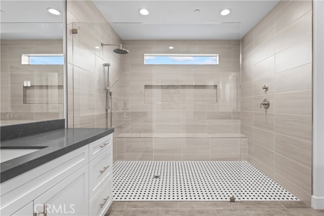 49865 Crescent Psge, Palm Desert CA: https://media.crmls.org/medias/b9ebeecd-cc97-4bb5-89a7-664b20d2b02c.jpg