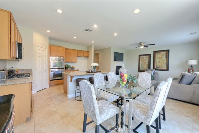 Detail Gallery Image 18 of 54 For 6727 Carnelian St, Jurupa Valley,  CA 91752 - 4 Beds | 2 Baths