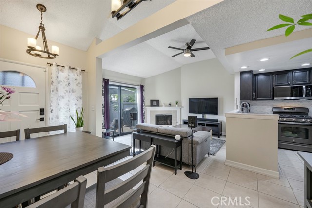 1844 W Falmouth Avenue, Anaheim CA: https://media.crmls.org/medias/b9ecc6f0-deaa-4fe9-ab53-b97a1c78ae90.jpg