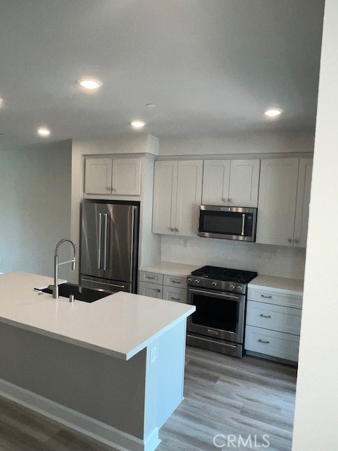 7256 Highwater Dr, Huntington Beach CA: https://media.crmls.org/medias/b9ed03ee-ec4f-48ef-8bf2-686155a937f3.jpg