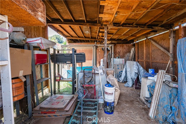 5535 Charlotte Lane, Jurupa Valley CA: https://media.crmls.org/medias/b9ed64f1-82ac-47b5-8daa-f81ab6b174ce.jpg