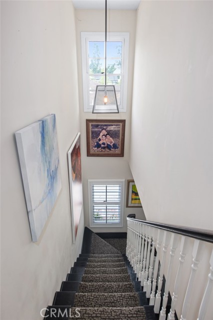 4323 Laurelgrove Avenue, Studio City CA: https://media.crmls.org/medias/b9ed9c30-3bd2-414f-9e75-b70e25c8fb0b.jpg