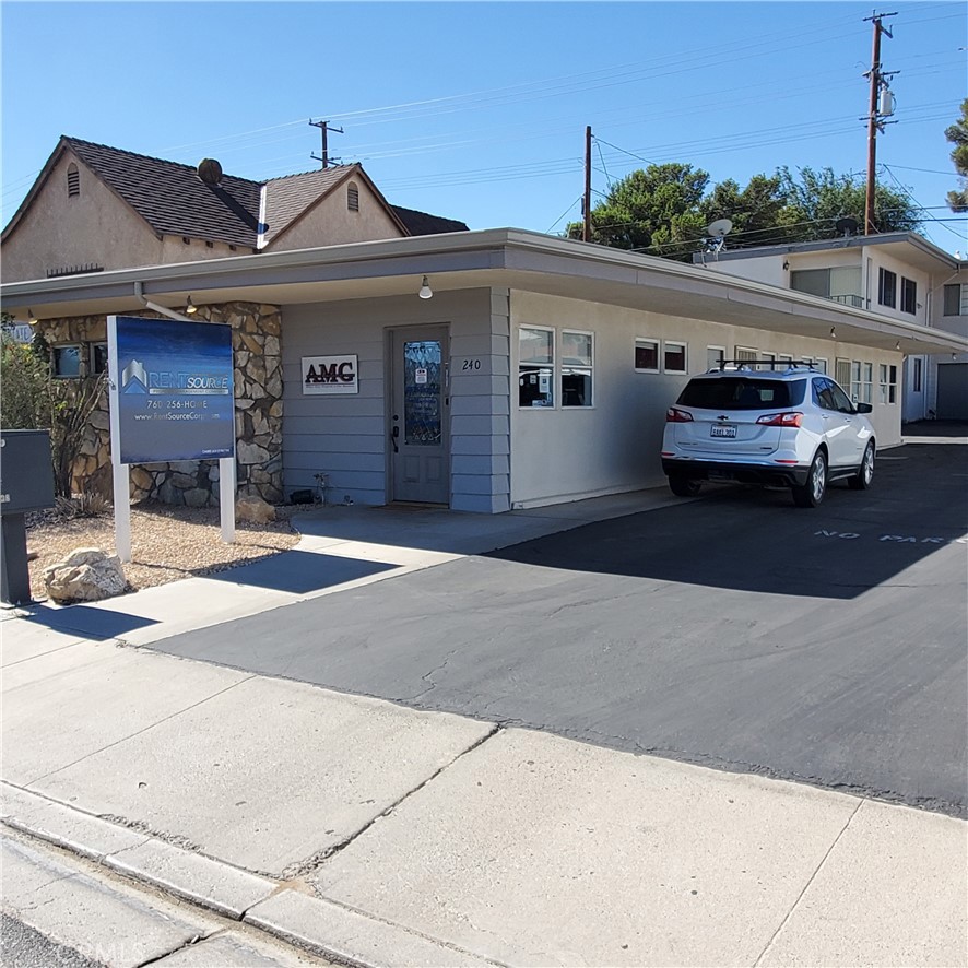 240 E Williams Street, Barstow, CA 92311