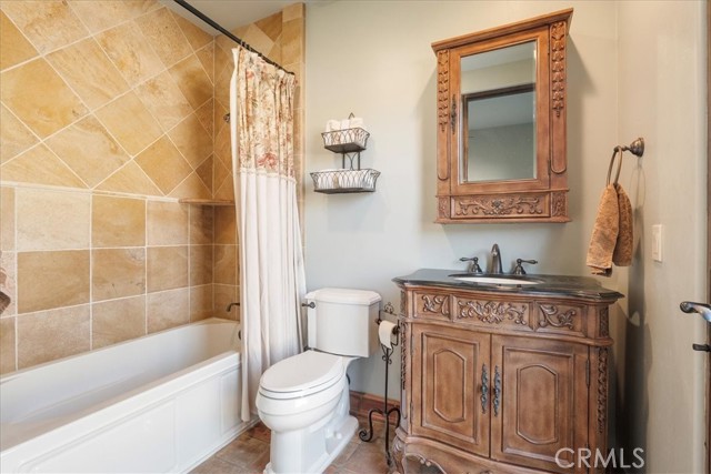 Detail Gallery Image 42 of 72 For 1470 via Chaparral, Fallbrook,  CA 92028 - 7 Beds | 5/2 Baths