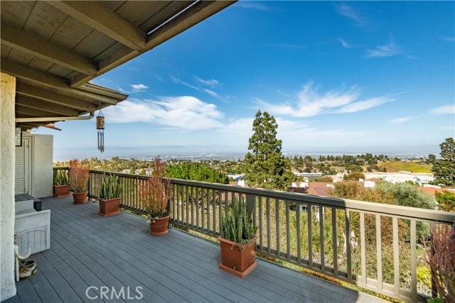 55 Cypress Way, Rolling Hills Estates, CA 90274 - 3 Beds | 3 Baths ...