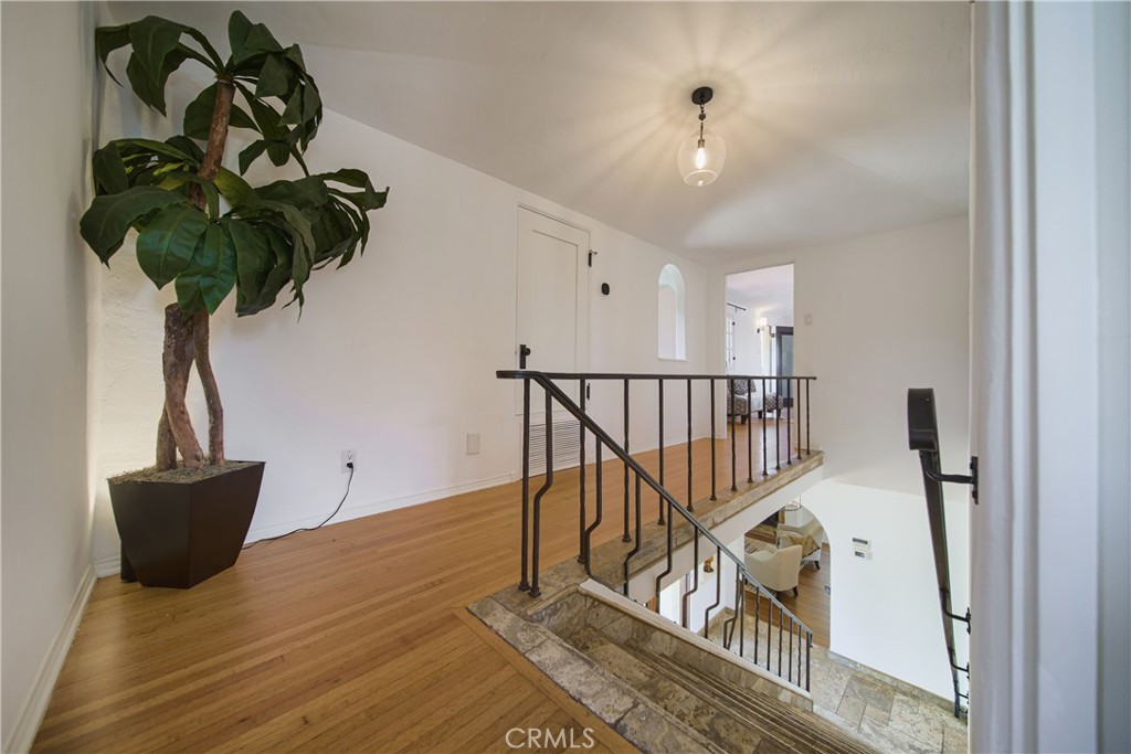 1521 N Columbus Avenue Glendale img 26