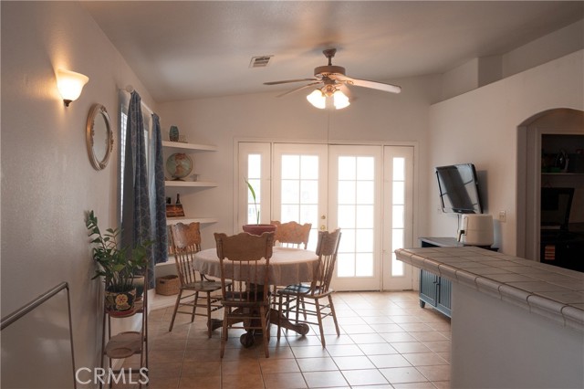 Detail Gallery Image 5 of 13 For 3720 W Bullard Ave, Fresno,  CA 93711 - 3 Beds | 2 Baths