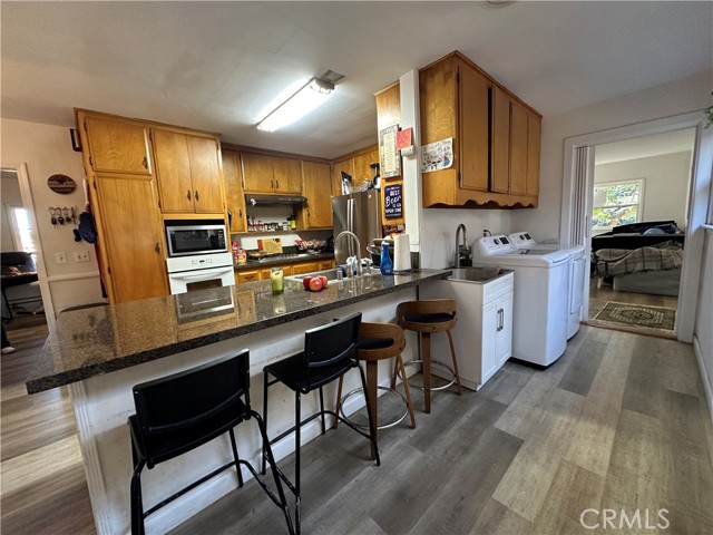 Detail Gallery Image 25 of 41 For 12644 Oaks Ave, Chino,  CA 91710 - 3 Beds | 2 Baths