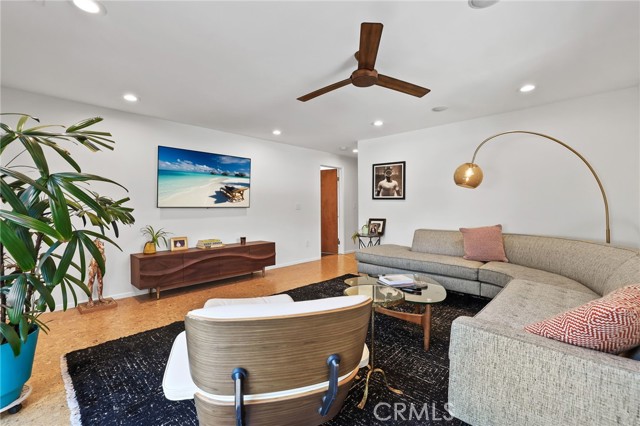 Detail Gallery Image 20 of 52 For 4123 North Virginia Road, Long Beach,  CA 90807 - 3 Beds | 2 Baths