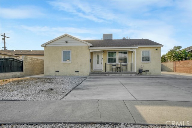 Detail Gallery Image 1 of 47 For 7663 Shadyglade Ave, North Hollywood,  CA 91605 - – Beds | – Baths