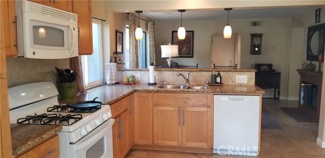 Detail Gallery Image 12 of 55 For 17602 Wildflower Pl, Chino Hills,  CA 91709 - 3 Beds | 2/1 Baths