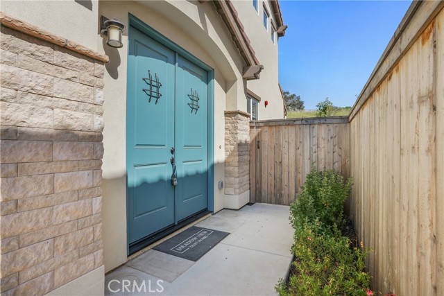 Detail Gallery Image 3 of 51 For 1147 Ginger Pl, Santa Maria,  CA 93455 - 4 Beds | 3/1 Baths