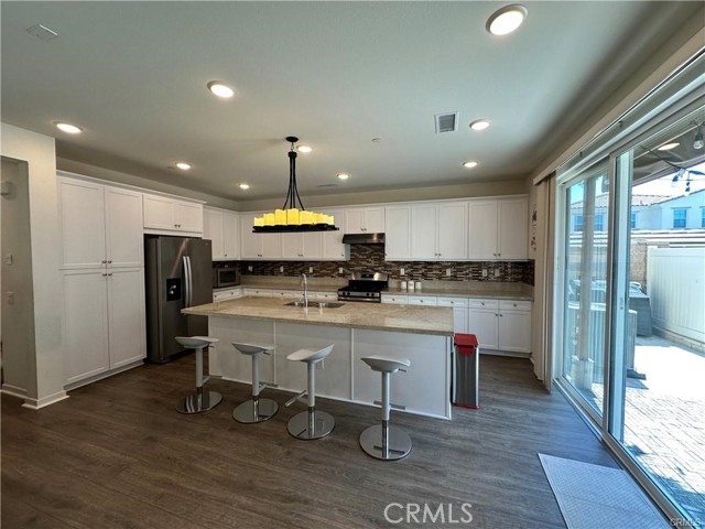 Detail Gallery Image 9 of 34 For 1780 Plan Tree Dr, Upland,  CA 91784 - 4 Beds | 3 Baths